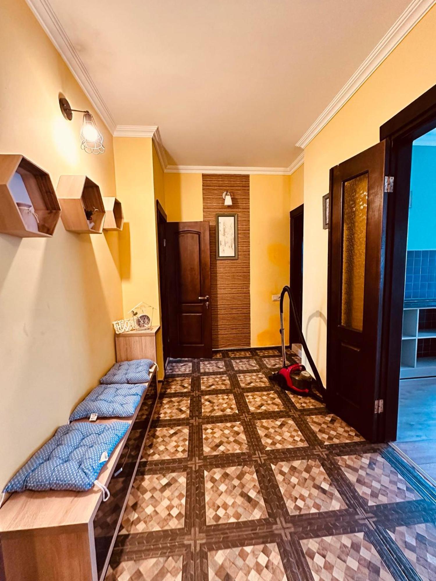 شقة Apt On Gorgasali 94 باتومي المظهر الخارجي الصورة